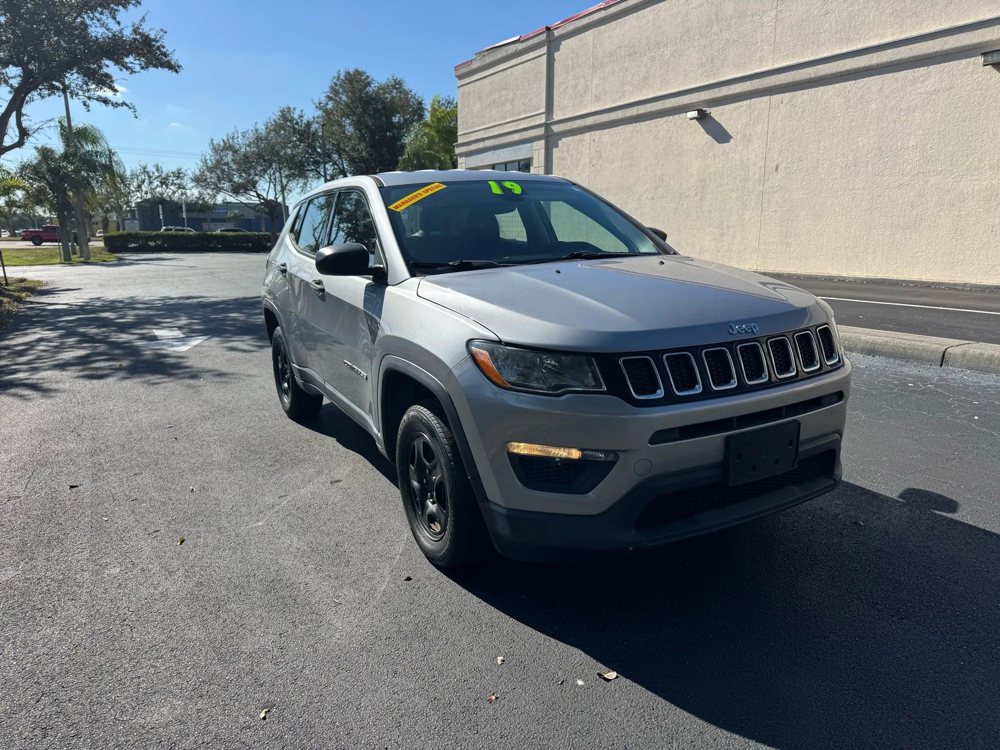 Used 2015 Jeep Compass Sport w/ Power Value Group image 1