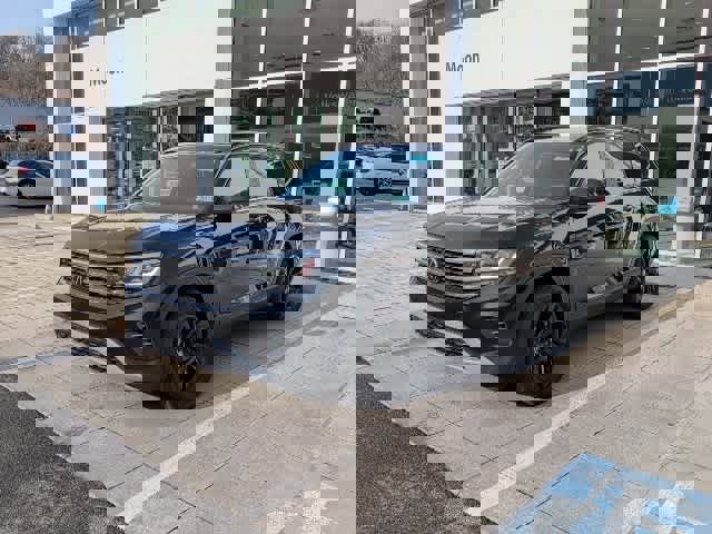 Certified 2023 Volkswagen Atlas SE w/ Panoramic Sunroof Package image 1