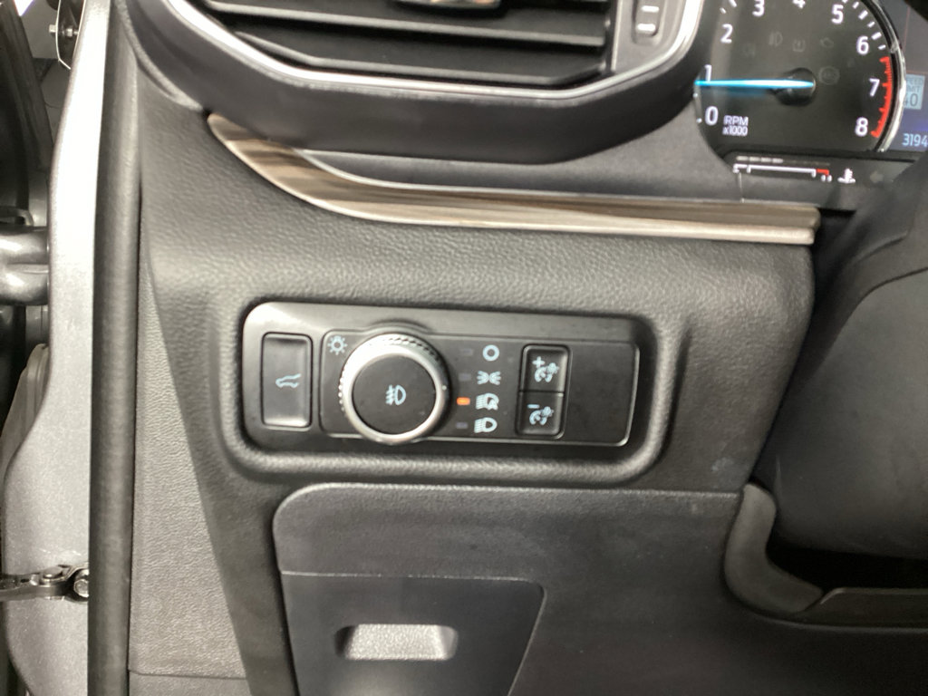 Used 2023 Ford Explorer Limited w/ Equipment Group 301A AWD/4WD image 24