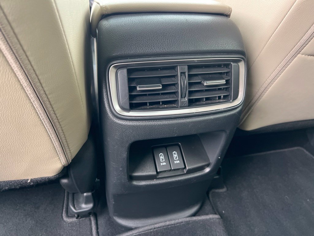 Used 2018 Honda CR-V Touring image 21