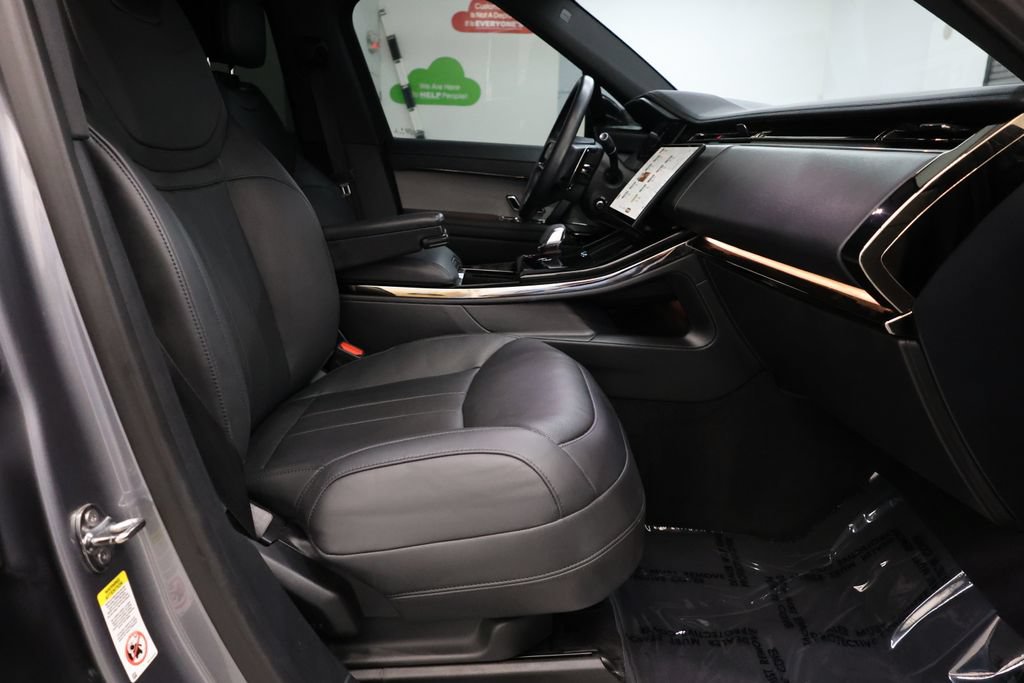 Used 2025 Land Rover Range Rover Sport Dynamic SE AWD/4WD image 68