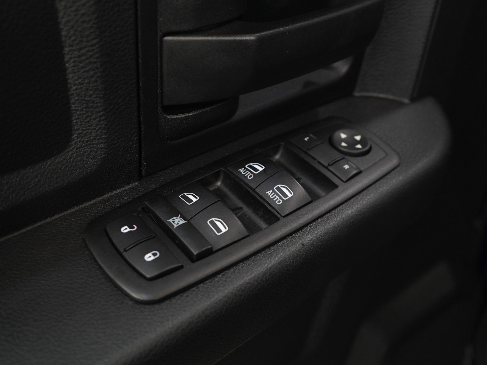 Used 2014 RAM 1500 Express AWD/4WD image 22