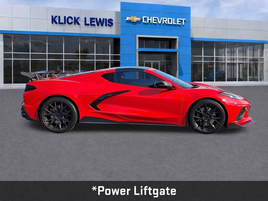 Used 2020 Chevrolet Corvette Stingray Preferred Cpe w/ 2LT Preferred Equipment Group RWD image 9