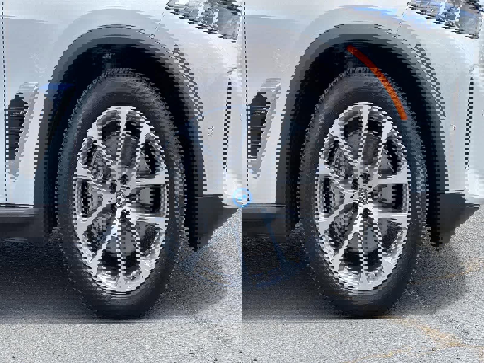 Used 2024 BMW X5 xDrive50e image 42