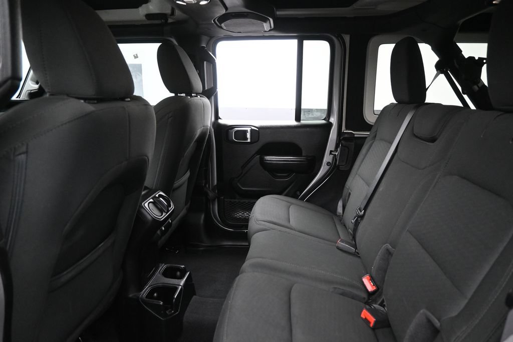 Used 2021 Jeep Wrangler Unlimited Sport AWD/4WD image 11