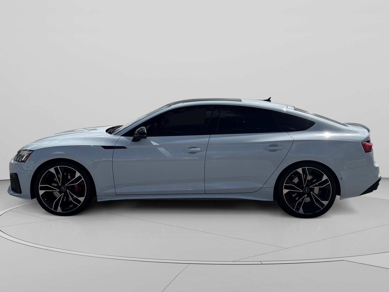 Used 2024 Audi S5 Prestige w/ Prestige Package image 2