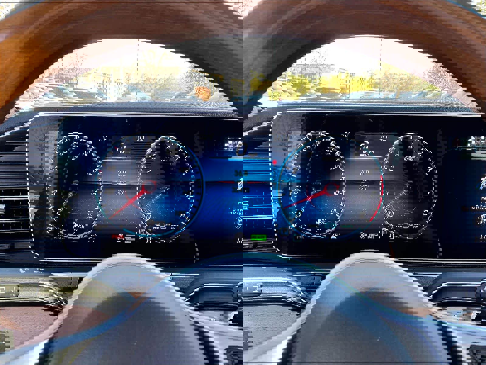 Used 2022 Mercedes-Benz GLS 450 4MATIC image 22