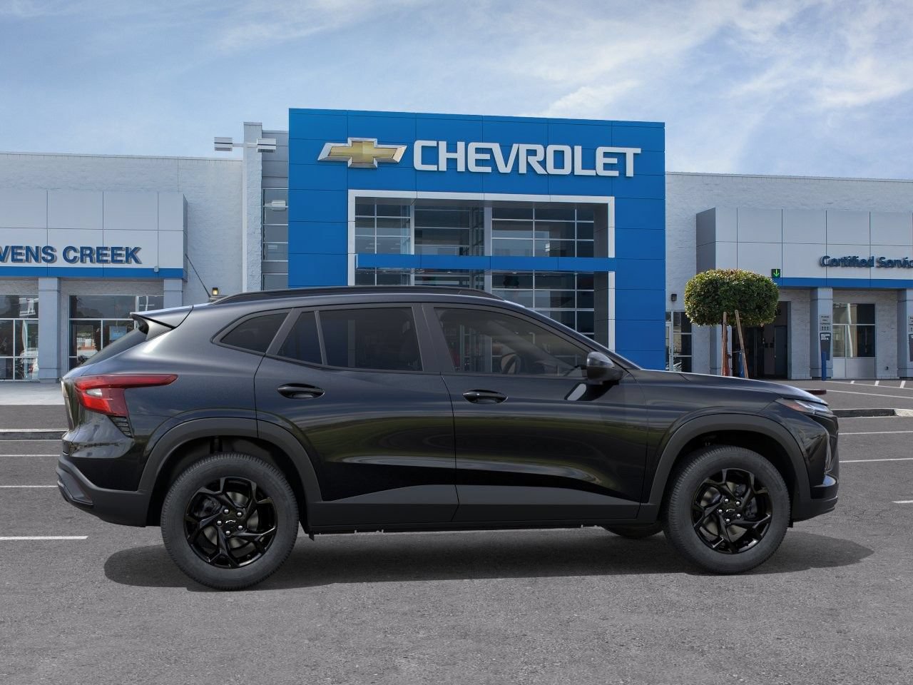 New 2026 Chevrolet Trax LT w/ Midnight Edition FWD image 3