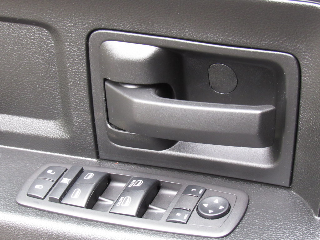 Used 2023 RAM 1500 Express w/ Wheel & Sound Group AWD/4WD image 35