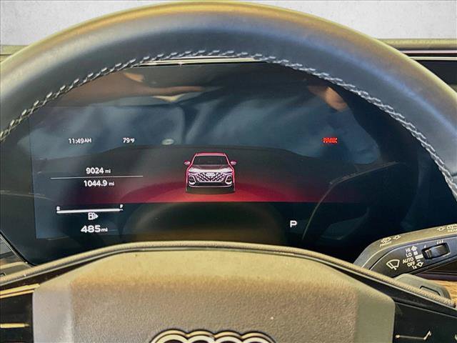 Used 2025 Audi Q5 Premium AWD/4WD image 11