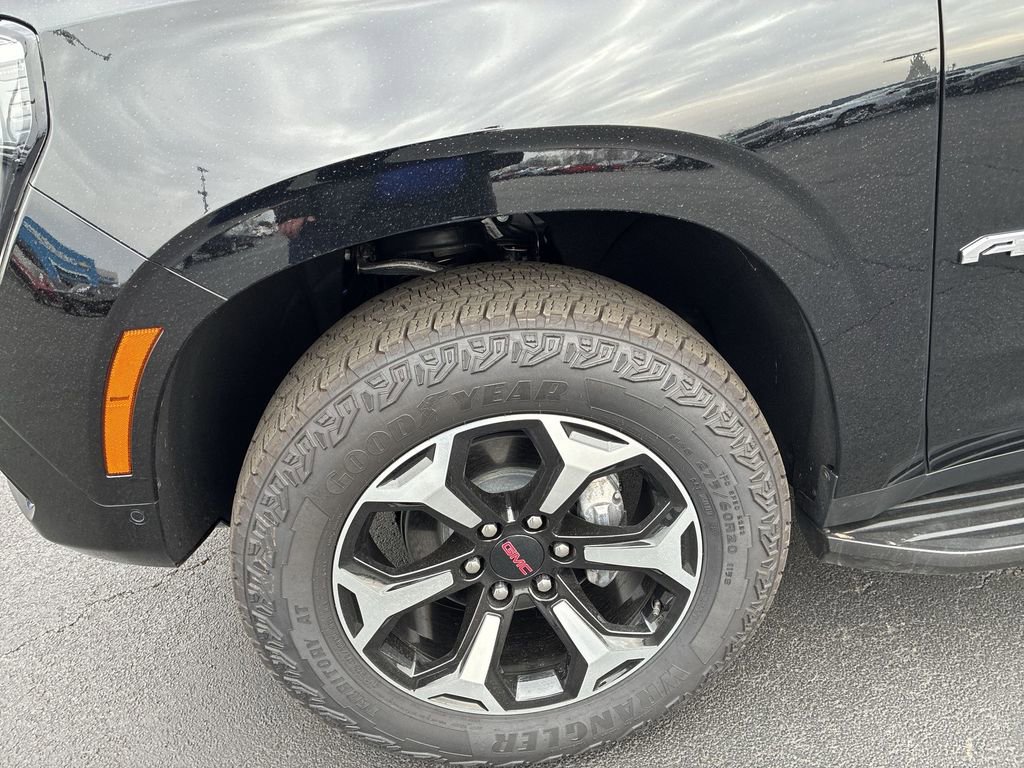 New 2026 GMC Yukon XL AT4 image 10
