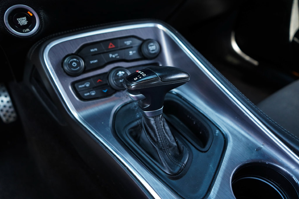 Used 2018 Dodge Challenger R/T RWD image 34
