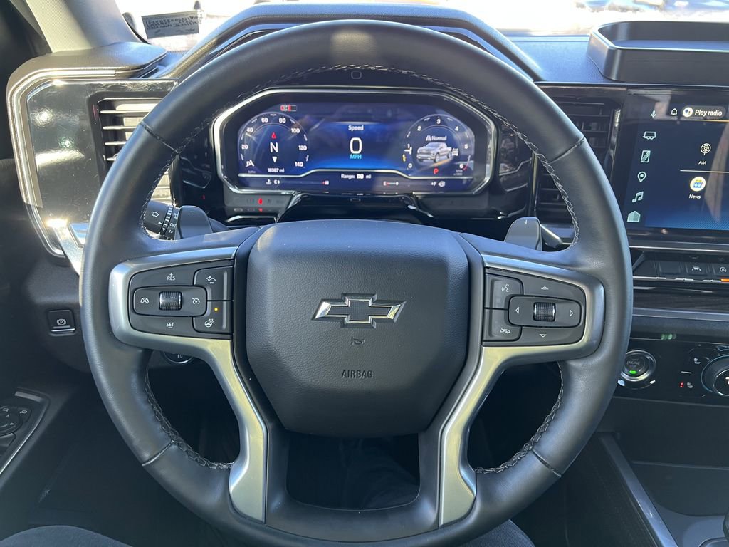 Used 2024 Chevrolet Silverado 1500 RST image 10