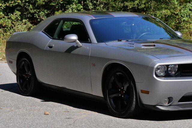 Used 2014 Dodge Challenger R/T w/ Blacktop Package image 29