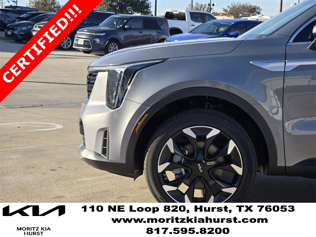 Certified 2025 Kia Sorento EX w/ Panoramic Sunroof Package image 14
