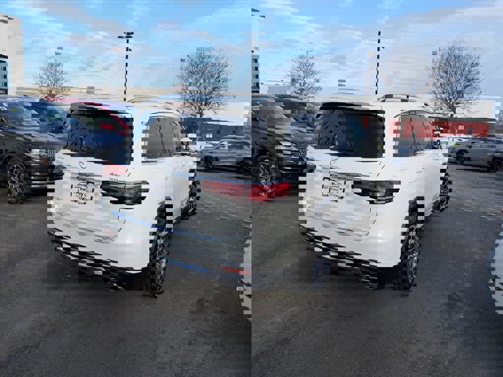 Used 2023 Mercedes-Benz GLS 450 4MATIC image 3