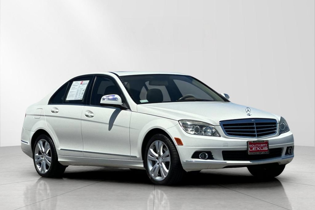 Used 2008 Mercedes-Benz C 300 Sedan image 8