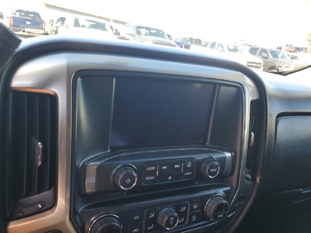 Used 2018 Chevrolet Silverado 1500 LT w/ All Star Edition AWD/4WD image 23