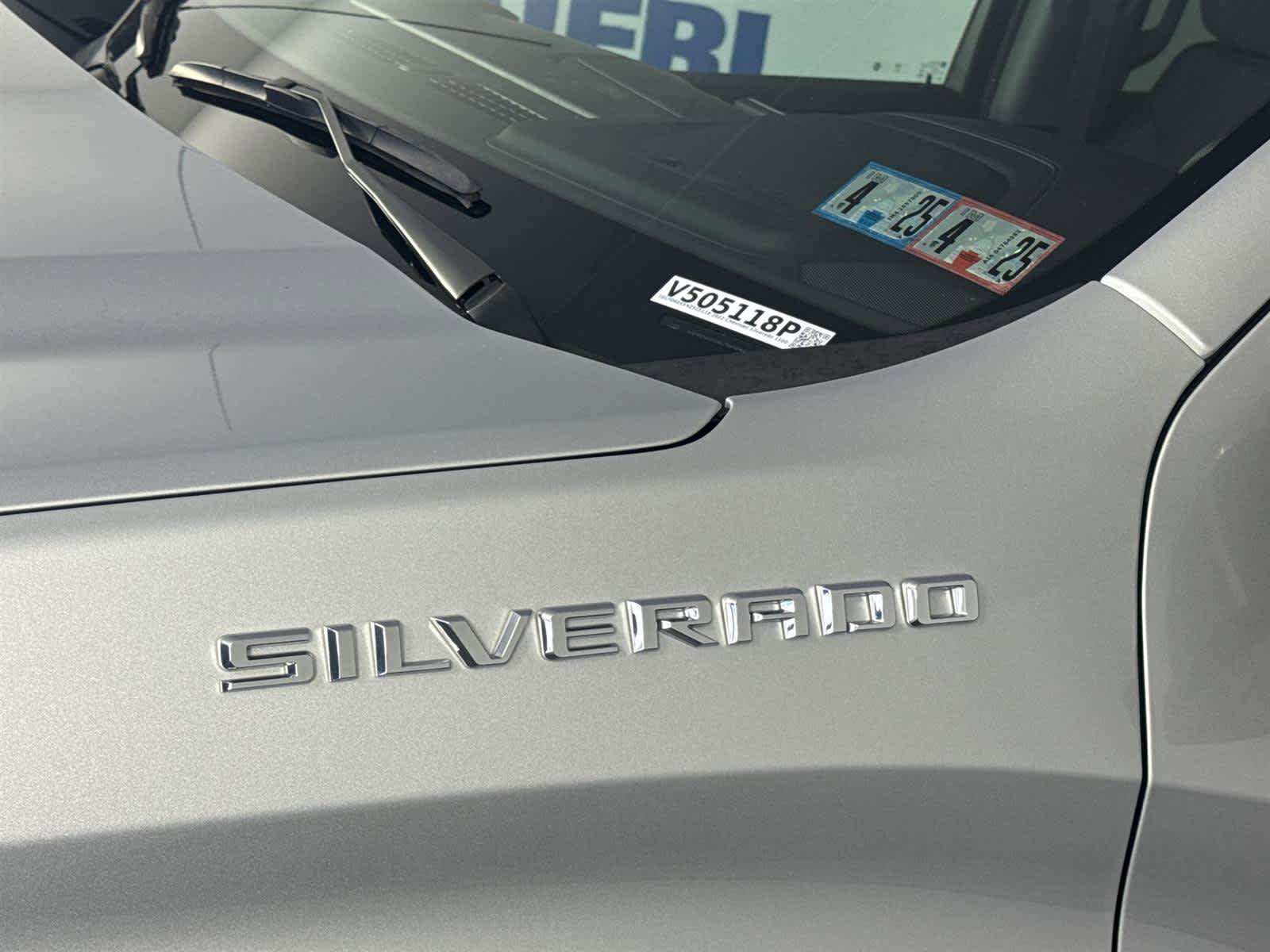 Used 2022 Chevrolet Silverado 1500 LT image 10