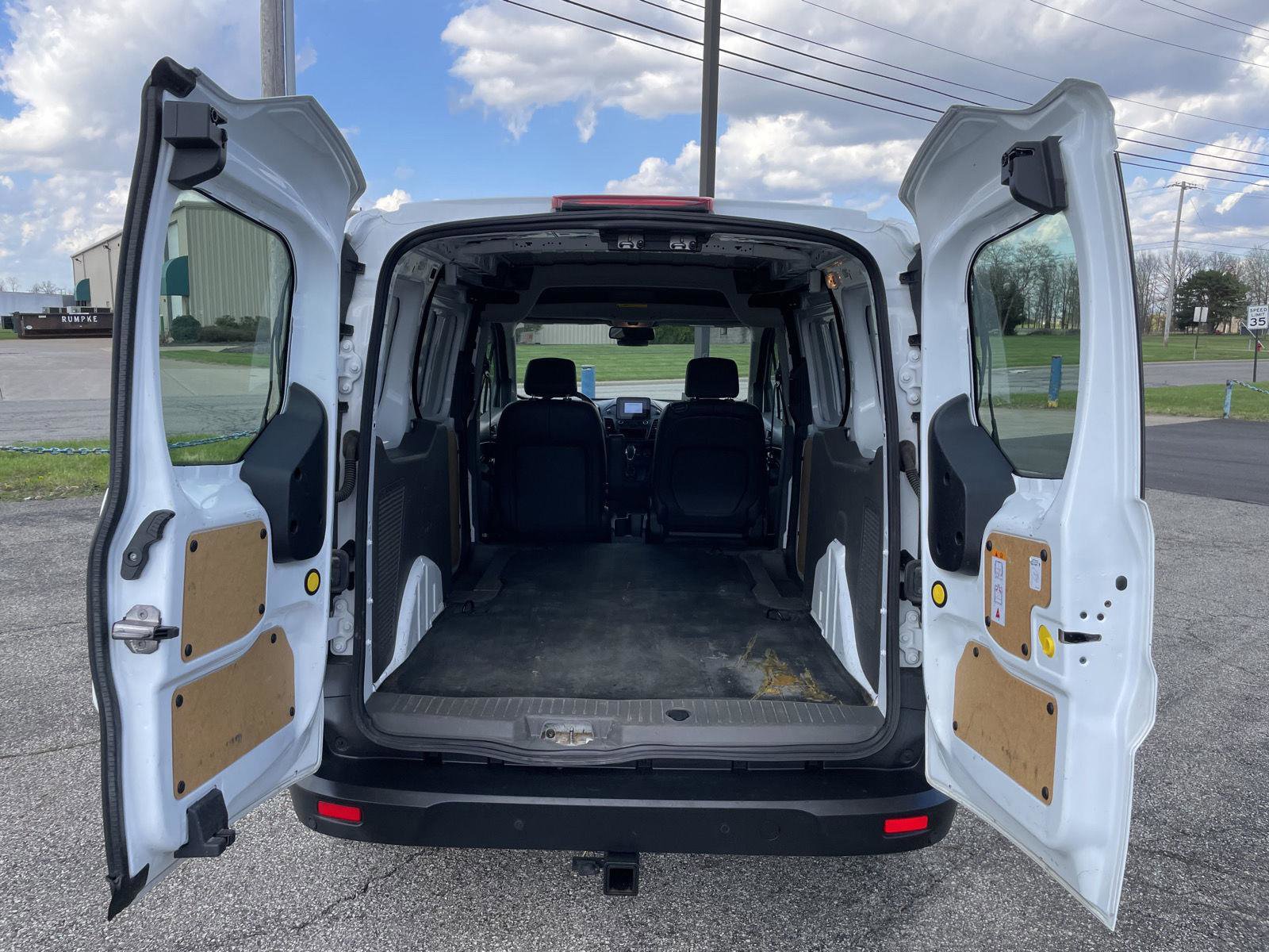 Used 2022 Ford Transit Connect XL w/ Trailer Tow Package FWD image 25