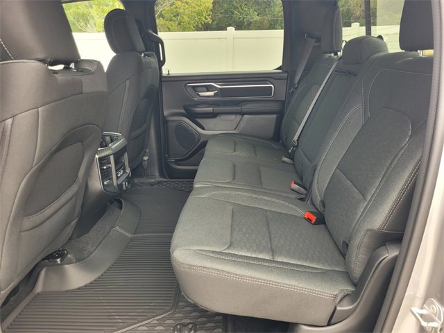 New 2026 RAM 1500 4x4 Crew Cab image 7