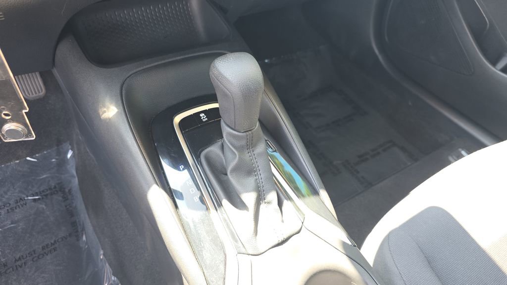 Used 2024 Toyota Corolla LE image 14