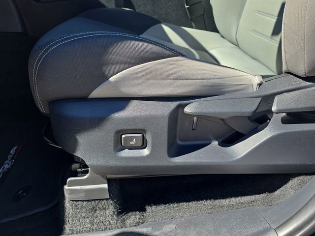 Used 2025 Toyota Tacoma TRD Off-Road image 20