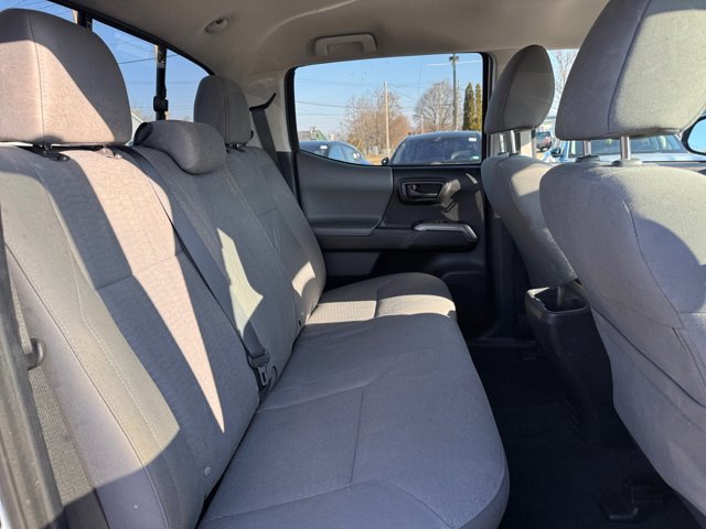 Certified 2018 Toyota Tacoma SR5 image 29