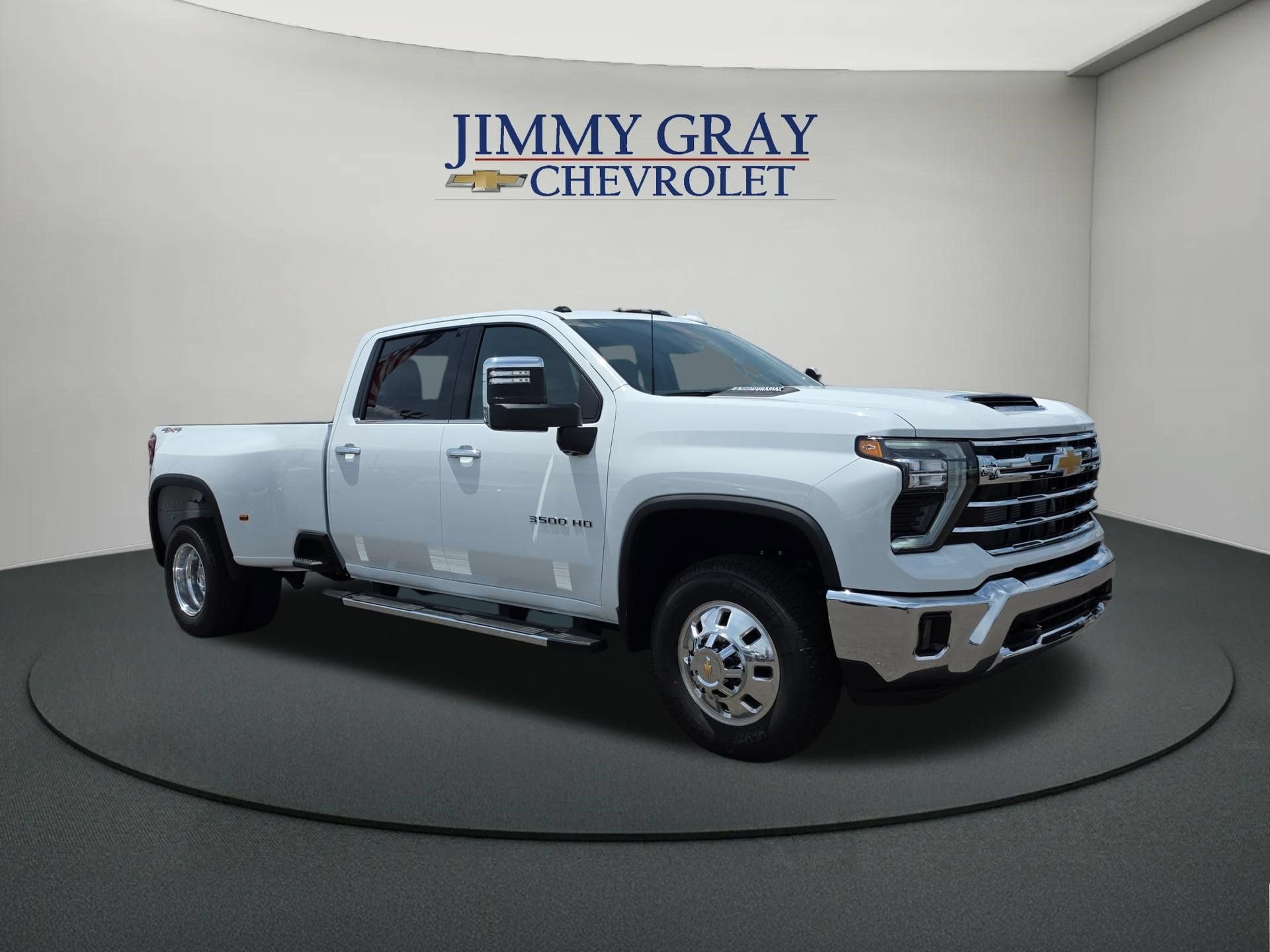 New 2026 Chevrolet Silverado 3500 LTZ w/ LTZ Convenience Package AWD/4WD image 7