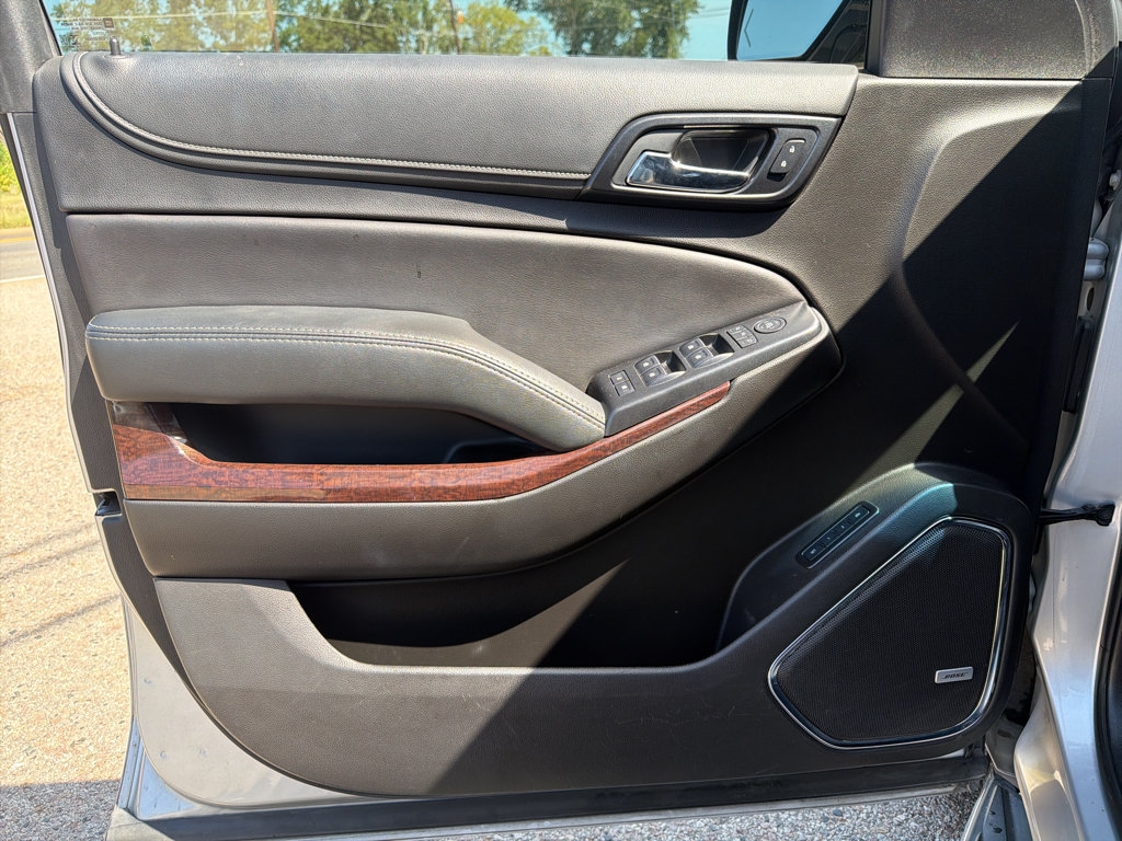 Used 2019 GMC Yukon SLT w/ Premium Edition RWD image 26