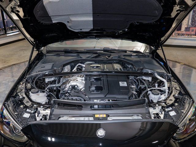 Used 2026 Mercedes-Benz C 43 AMG 4MATIC Sedan image 4