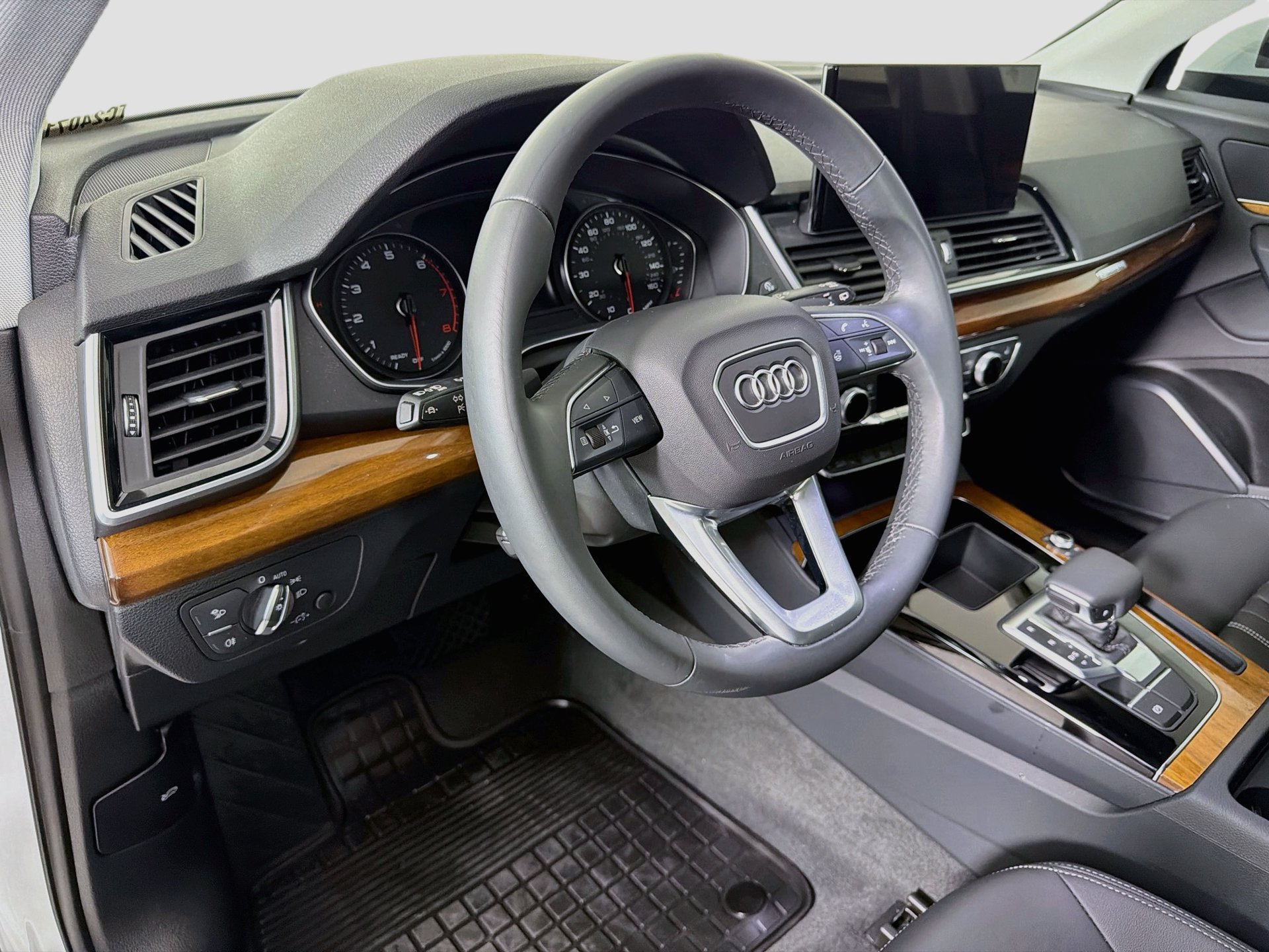 Used 2024 Audi Q5 2.0T Premium AWD/4WD image 9