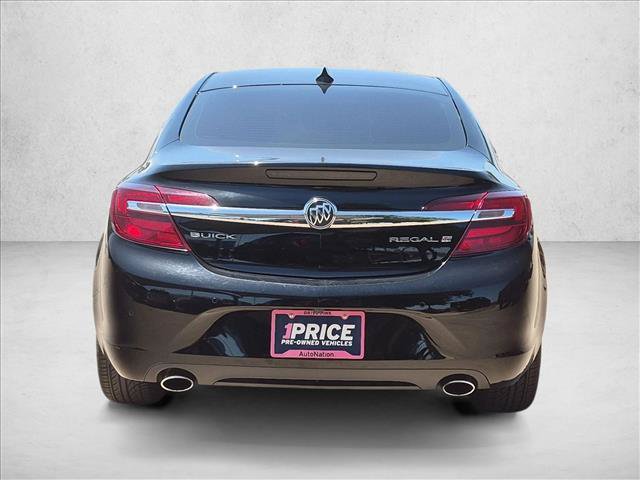 Used 2015 Buick Regal Premium w/ Experience Buick Package FWD image 7