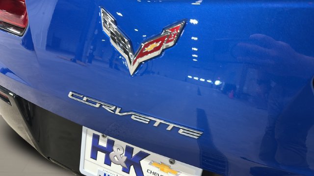 Used 2019 Chevrolet Corvette Stingray Coupe w/ 1LT RWD image 31