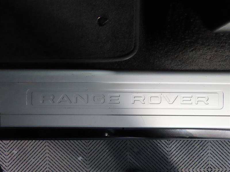 Used 2016 Land Rover Range Rover Supercharged AWD/4WD image 18