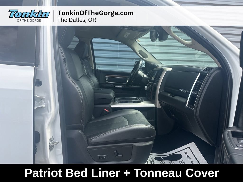 Used 2017 RAM 1500 Laramie w/ Convenience Group AWD/4WD image 24