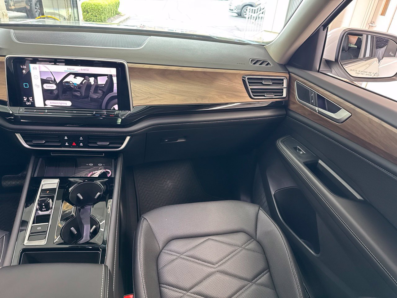 Used 2026 Volkswagen Atlas SE FWD image 54