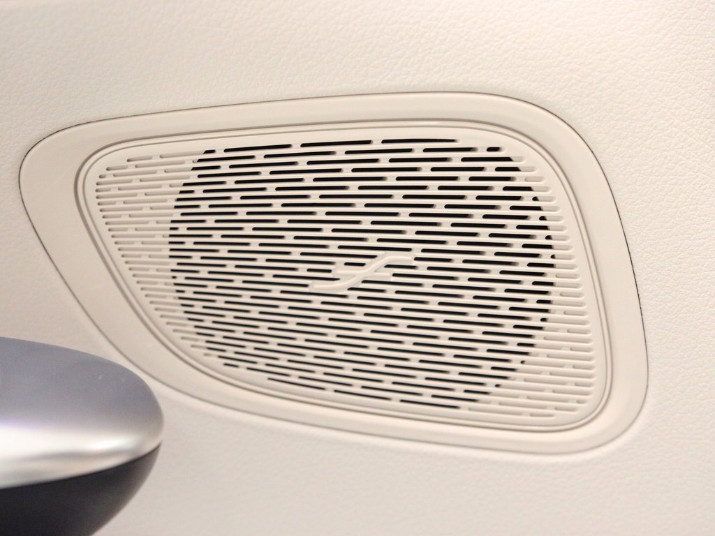 Certified 2024 Mercedes-Benz GLC 300 GLC 300 image 24