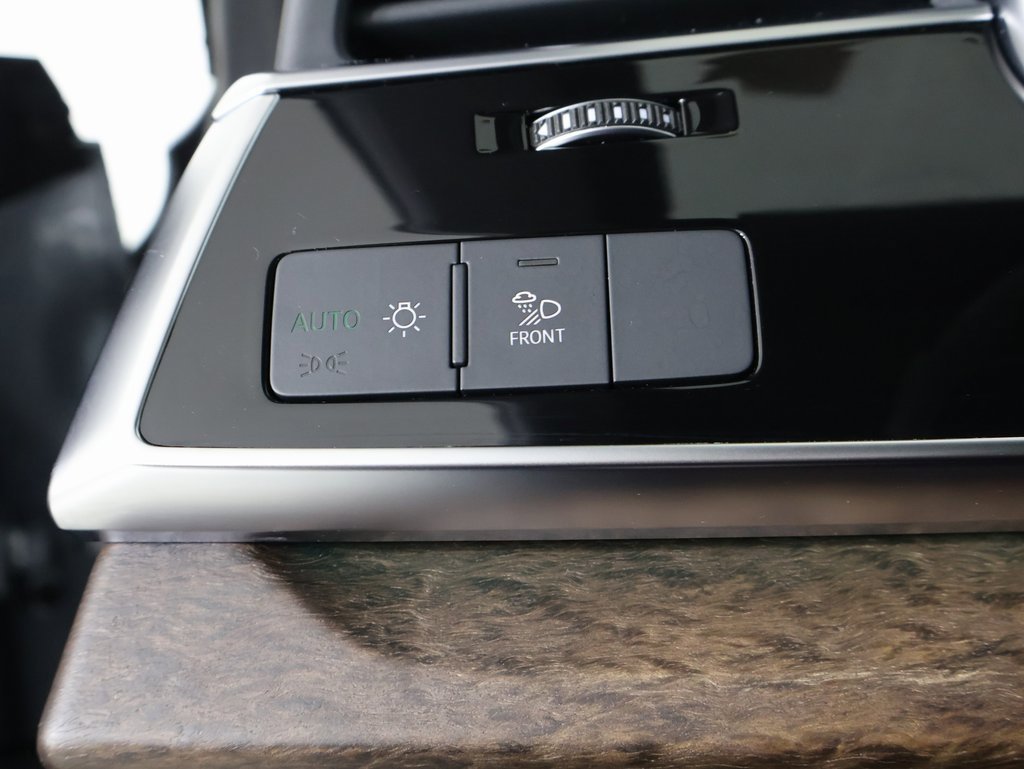 Used 2025 Audi Q8 Premium Plus w/ Premium Plus Package image 28