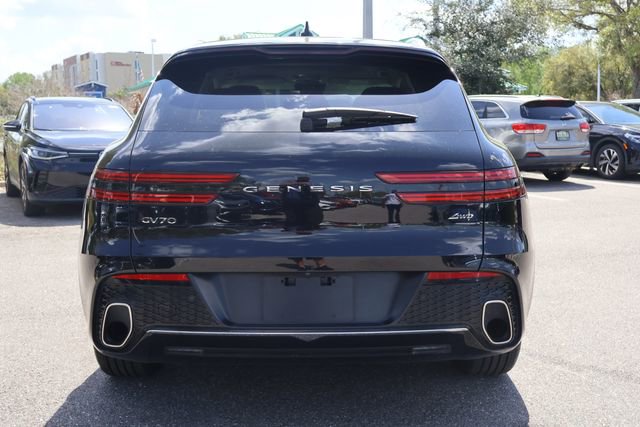Used 2024 Genesis GV70 2.5T Advanced w/ Advanced Package image 7