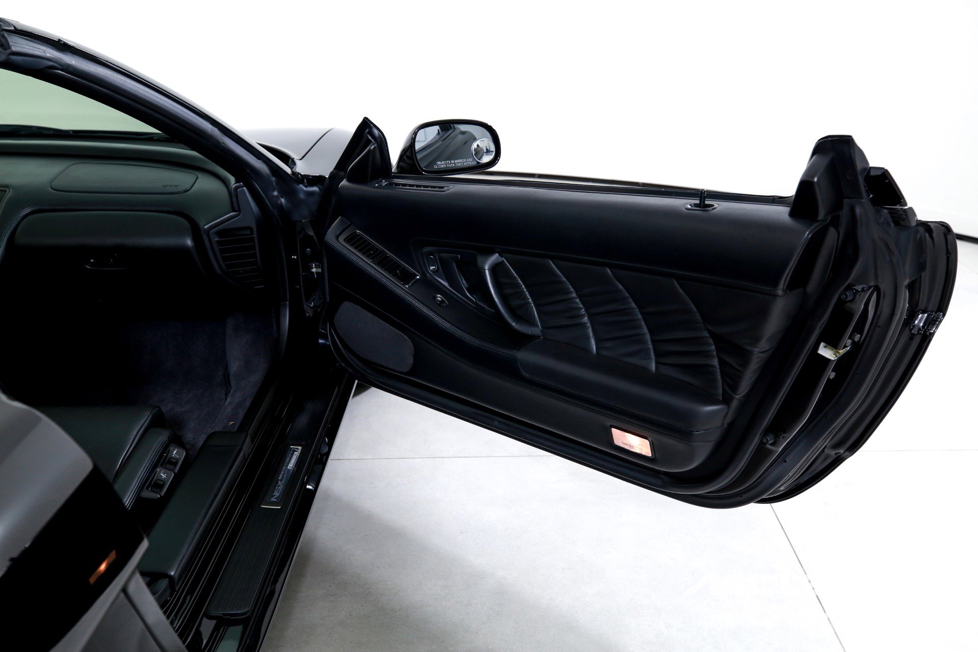 Used 1997 Acura NSX T image 19