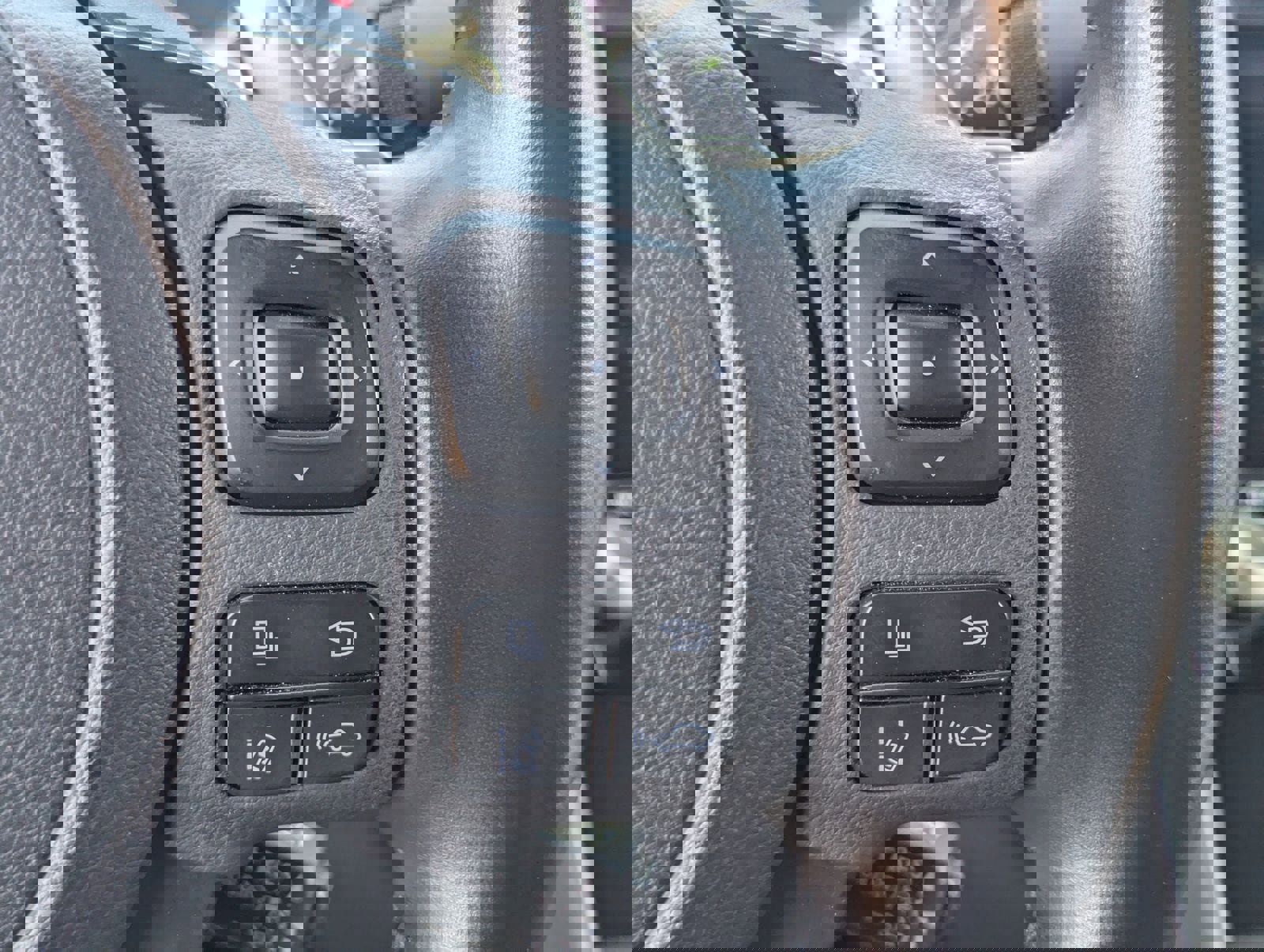 Used 2021 Lexus IS 300 w/ Comfort Package RWD image 26