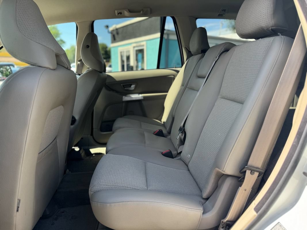 Used 2005 Volvo XC90 2.5T AWD/4WD image 21