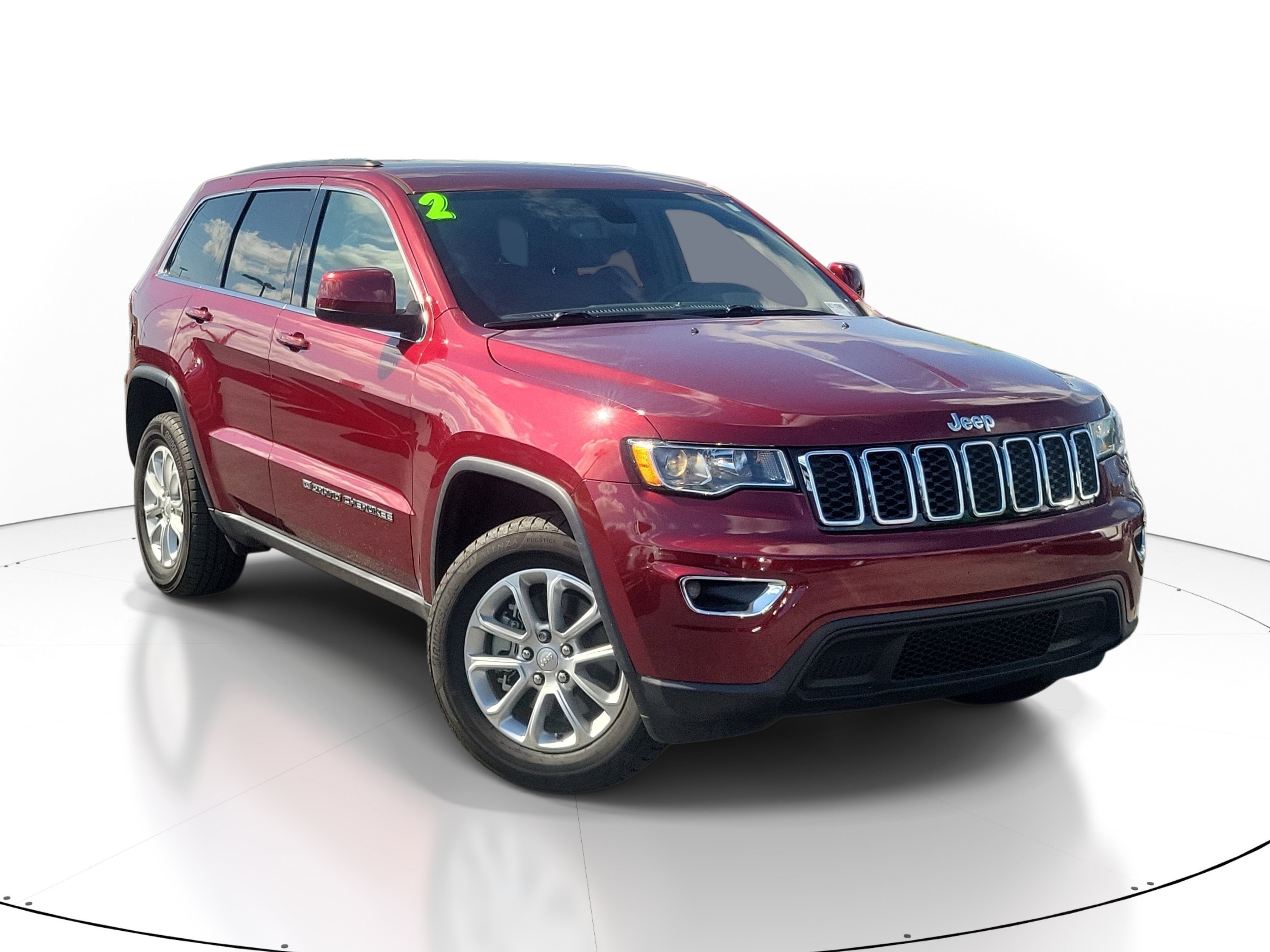 Used 2022 Jeep Grand Cherokee Laredo E AWD/4WD image 1