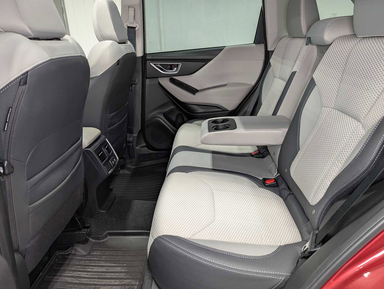 Used 2023 Subaru Forester Premium AWD/4WD image 23