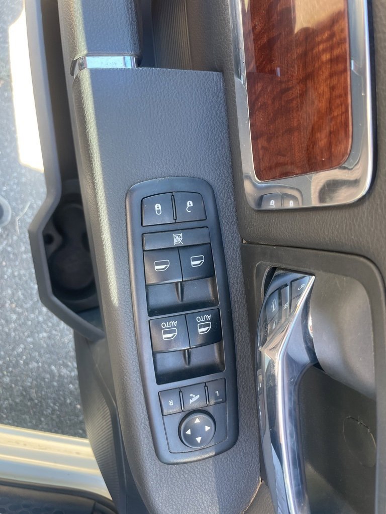 Used 2017 RAM 1500 Laramie w/ Convenience Group image 16