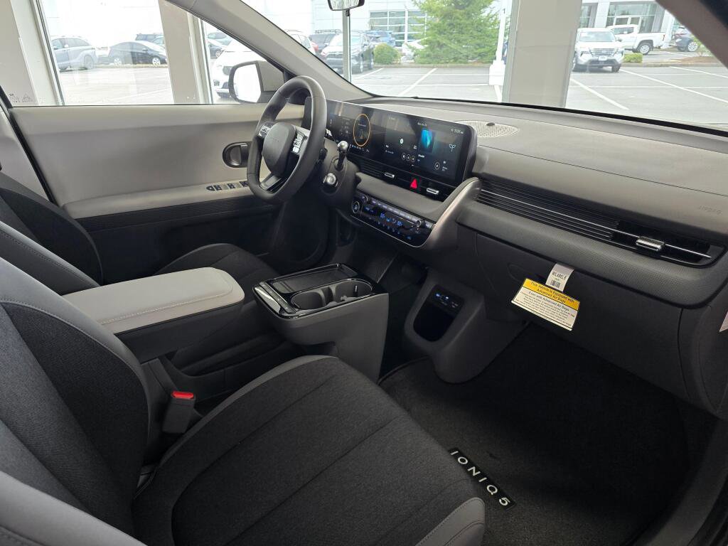 New 2026 Hyundai Ioniq 5 SE image 37