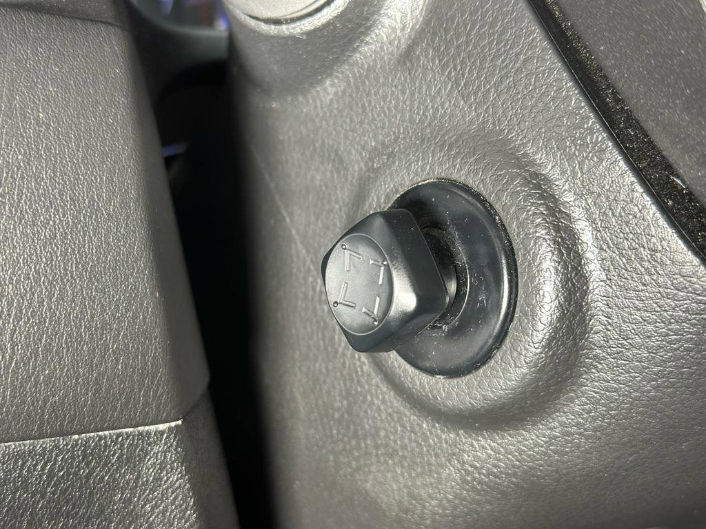 Used 2019 Nissan Armada SL w/ Premium Package image 38