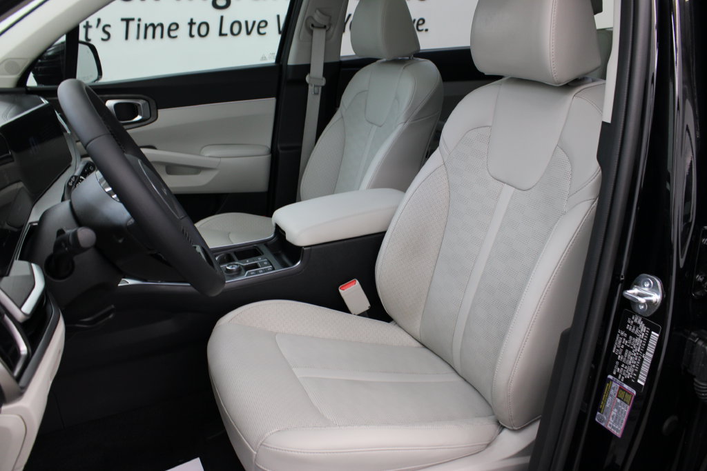 Used 2025 Kia Sorento X-Line EX AWD/4WD image 16