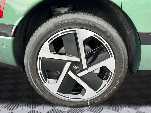 New 2026 Hyundai Ioniq 9 Calligraphy w/ Tow & Go Package image 8